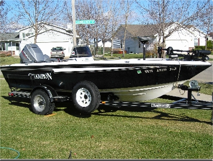 Champion boat for Sale