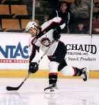 Mike Peluso playing hockey for the Portland Pirates